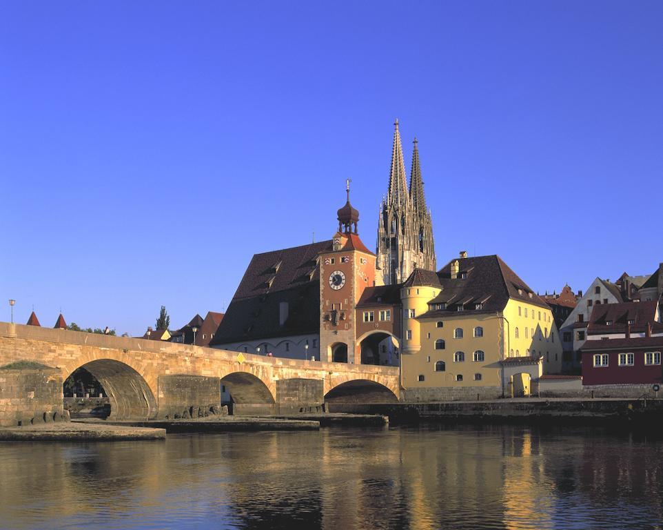 Apartments Hofgarten Regensburg Ruang foto